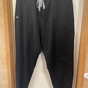 Figs Women’s Black Jogger Pants with Gray Drawstring
